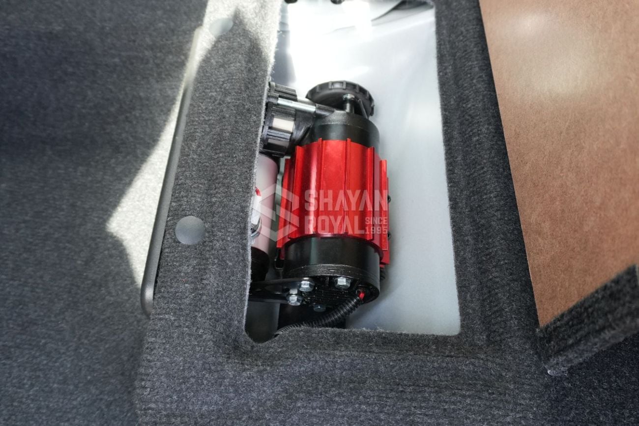 تويوتا هيلوكس ADVENTURE 2.8L DIESEL 4CYL DC AT 4WD 2026MY