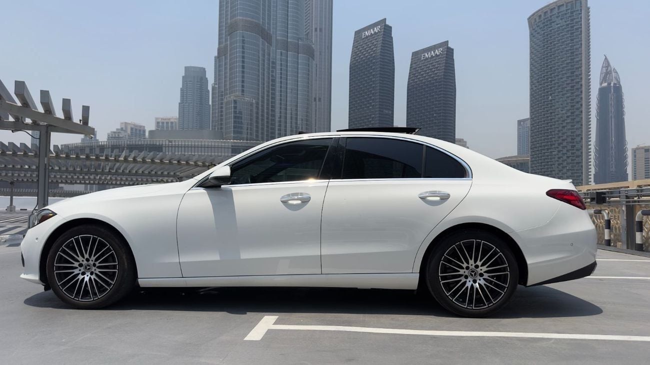 Mercedes-Benz C 200 Mercedes Benz C300 With 0% Downpayment Bank Finance 2.0L turbo Very nice clean car NO ACCEDENT Price