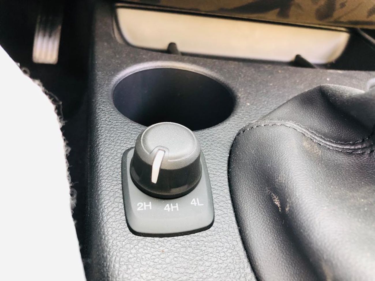 Ford Ranger 2.5L PETROL, MANUAL, MP3, 4WD, CODE-FRDSL