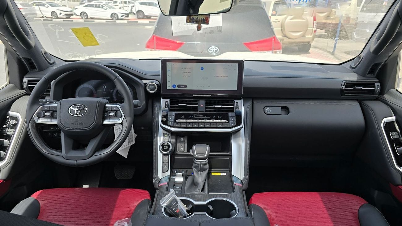 تويوتا لاند كروزر 2026 Toyota Land Cruiser VXR 3.5L Twin Turbo AT Petrol (Silver)