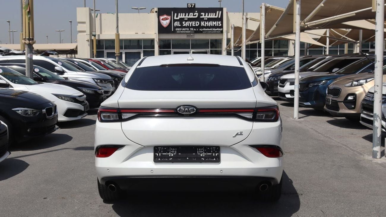 JAC J7 JAC J7 -Turbo 2023- GCC - Accident-free-1.5L - Full Option-In excellent condition