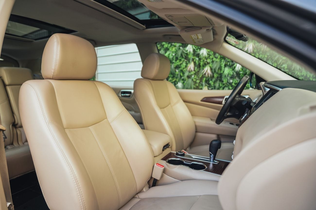 نيسان باثفايندر SV MIDNIGHT EDITION | 2,250 P.M  | 0% Downpayment | Excellent Condition!