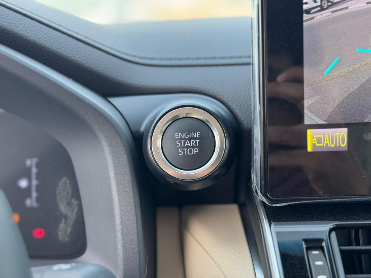 Toyota Land Cruiser Toyota Land Cruiser GXR 3.5 2026 basic with sunroof Saudi