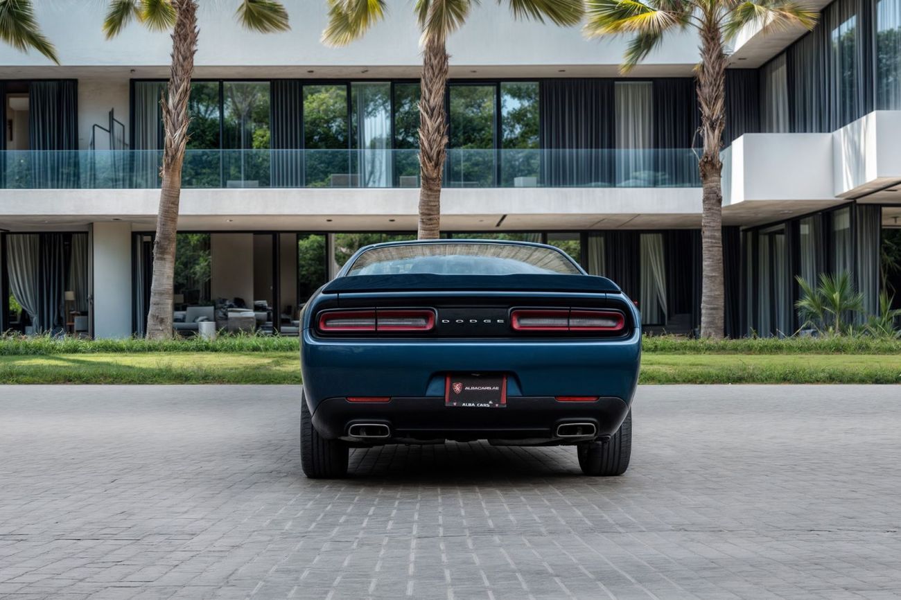 Dodge Challenger V6 SXT | 2,056 P.M  | 0% Downpayment | Impeccable Condition!