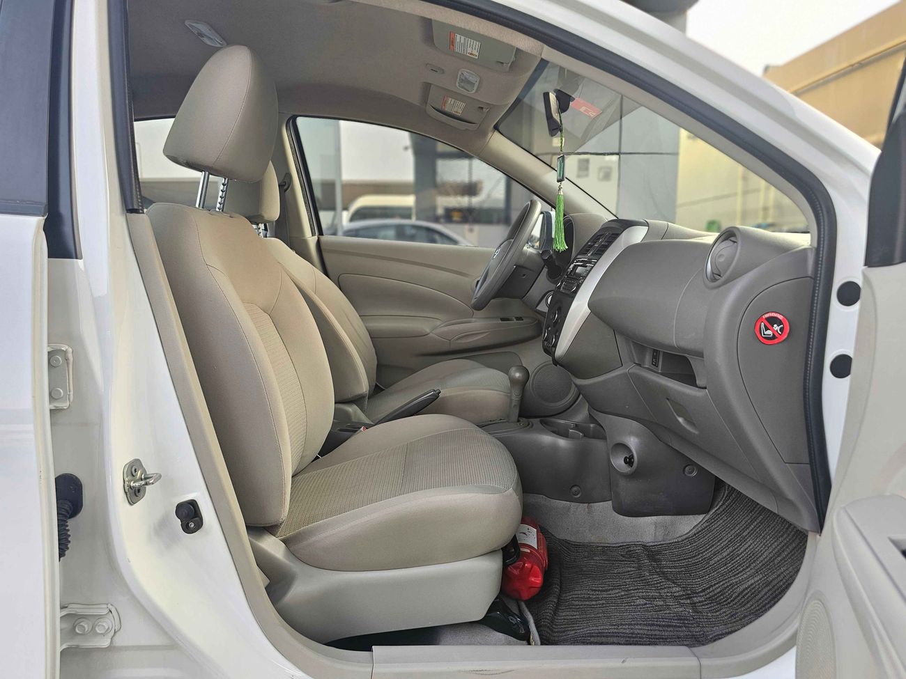 نيسان صني SV/ GCC/ 1.5L V4/ AUTO GEAR/ SUMMER OFFER/ 318 MONTHLY