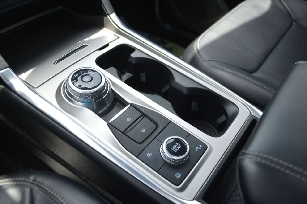 Ford Explorer LIMITED Active 200A 2.3L 4WD