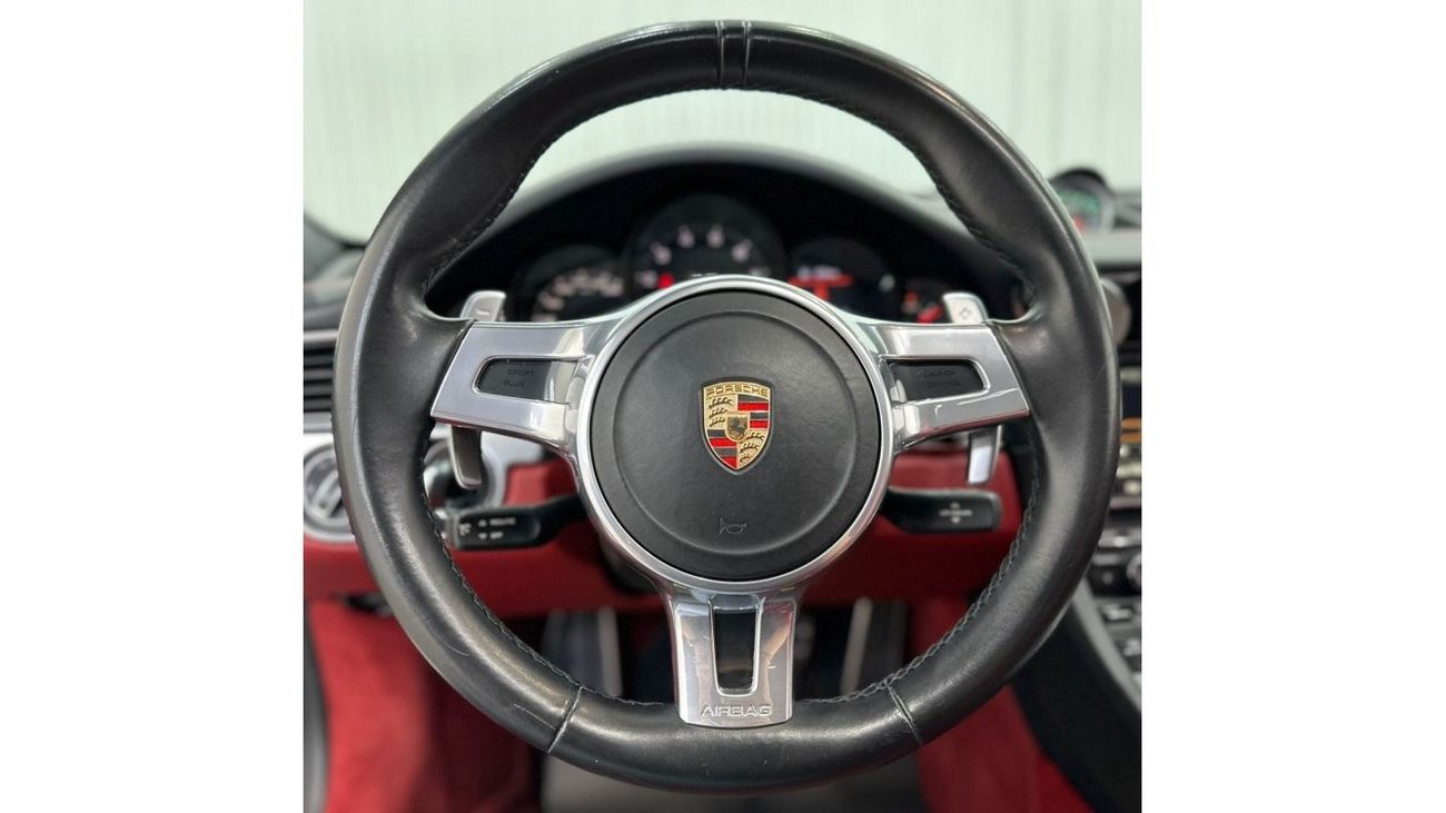 Porsche 911 2015 Porsche 911 Carrera, Full Porsche Service History, Excellent Condition, GCC