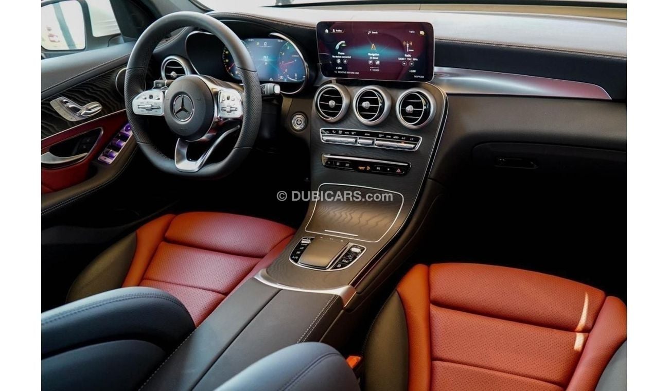 Mercedes-Benz GLC 200 Mercedes-Benz GLC200 2023 (BRAND NEW) GCC under Agency Warranty with Flexible Down-Payment.