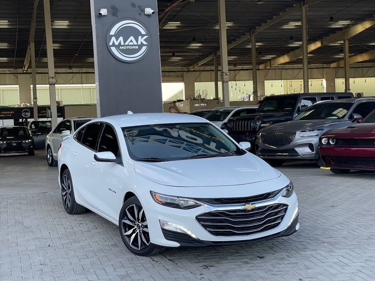 Chevrolet Malibu RS (NON GCC) 1.5L RS BLACK EDITION / 1.5T V4 / RADAR / LINE KEEP ASSIST / APPLE ANDROID AUTO / RI