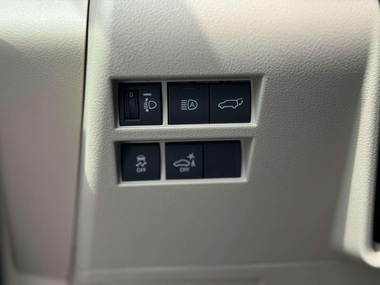 Toyota Land Cruiser 2026 Toyota Land Cruiser GXR 3.5L TT AT Petrol Full Option