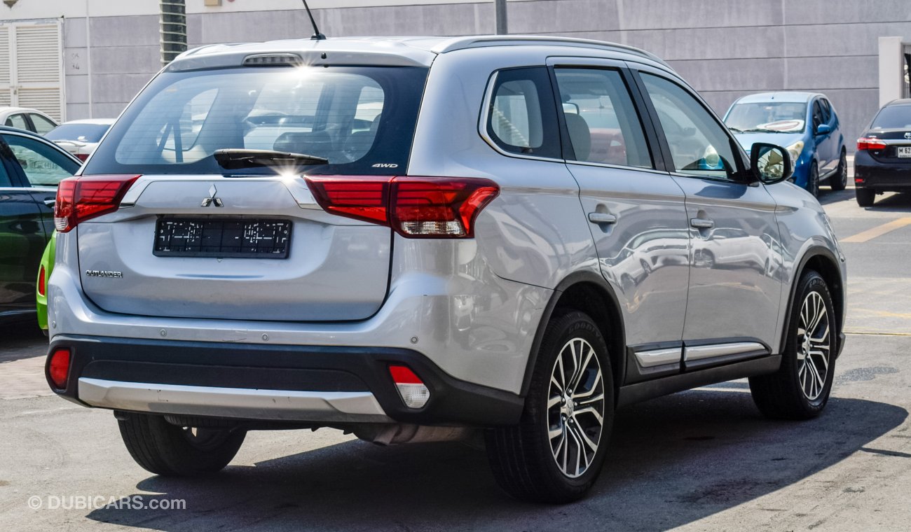 Mitsubishi Outlander 4WD