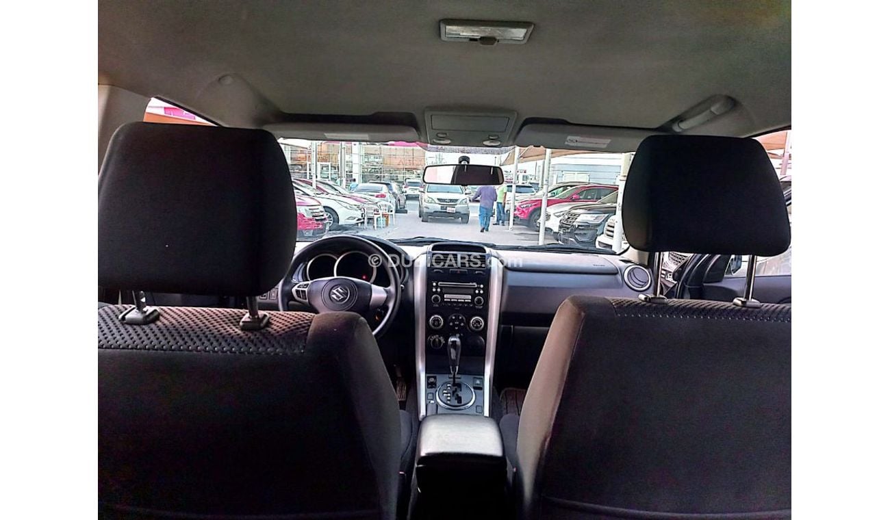 Suzuki Grand Vitara 4 cylinder, Gulf model, 2008, paint, agency, agency checks, cruise control, cruise control, in excel