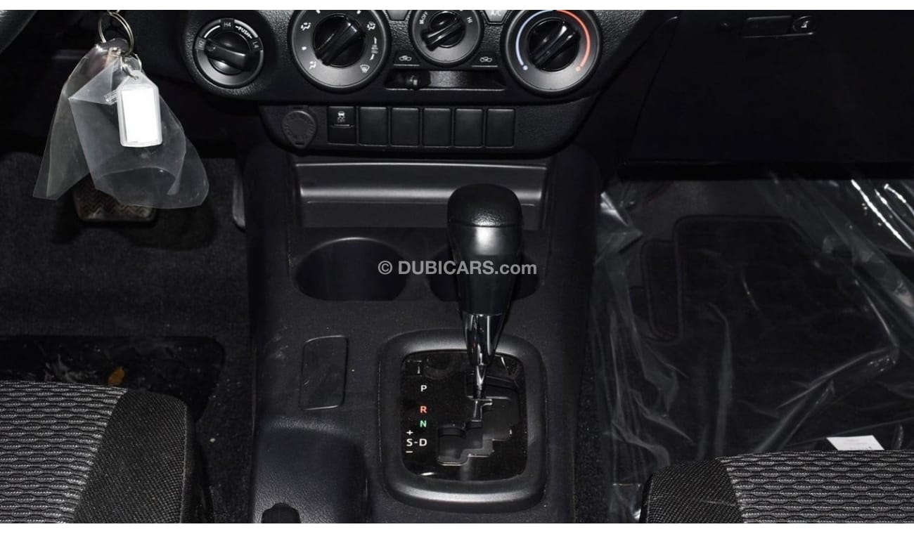 تويوتا هيلوكس 2023 Toyota Hilux 4x4 Double Cabin 2.4L Low Option Diesel AT | Grey inside black