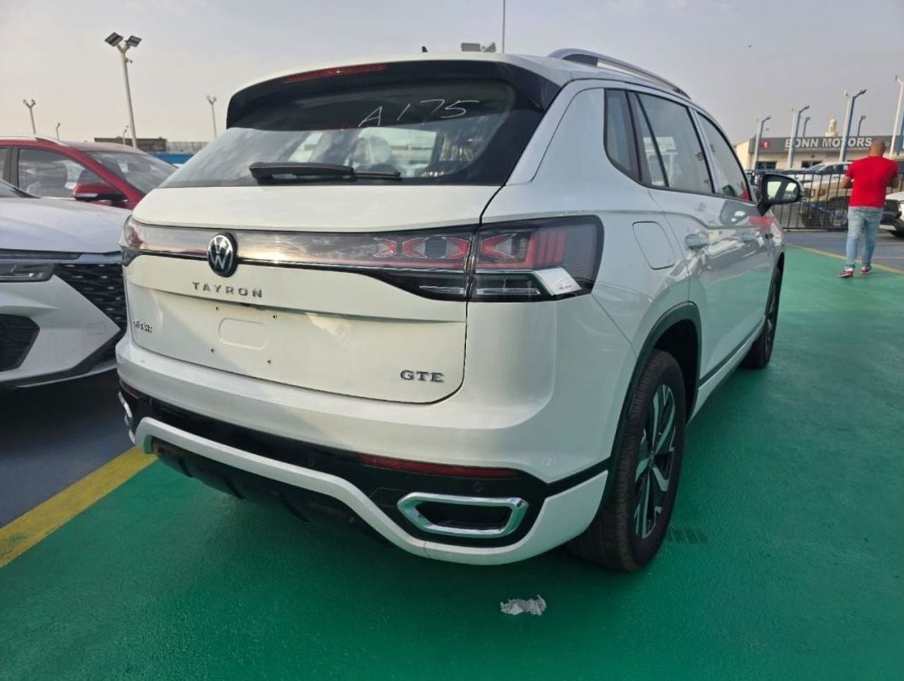 فولكس واجن تايرون 1.4L HYBRID GTE FULL OPTIONS 2024