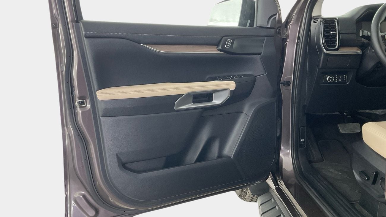 فورد ايفرست XLT | شامل الضمان | 0 ﺪﻔﻋﺓ ﺃﻮﻟﻯ