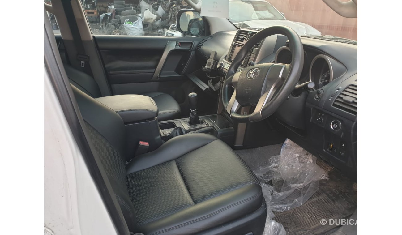 Toyota Prado DIESEL FULL OPTIONE 3.0L 4X4 RIGHT HAND DRIVE