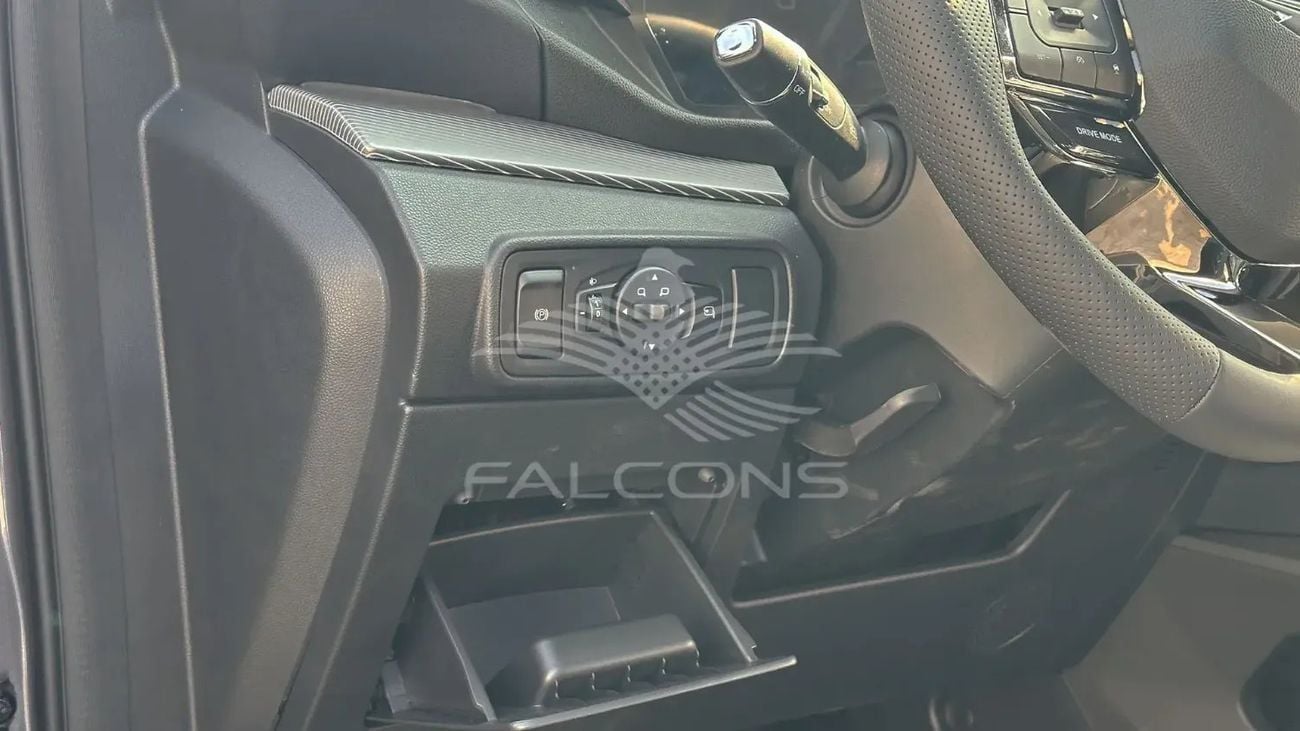 كايي X7 LIMITED Kaiyi X7 1.6T Flagship VERSION 7 SEATS AT 2026 • Petrol • Automatic