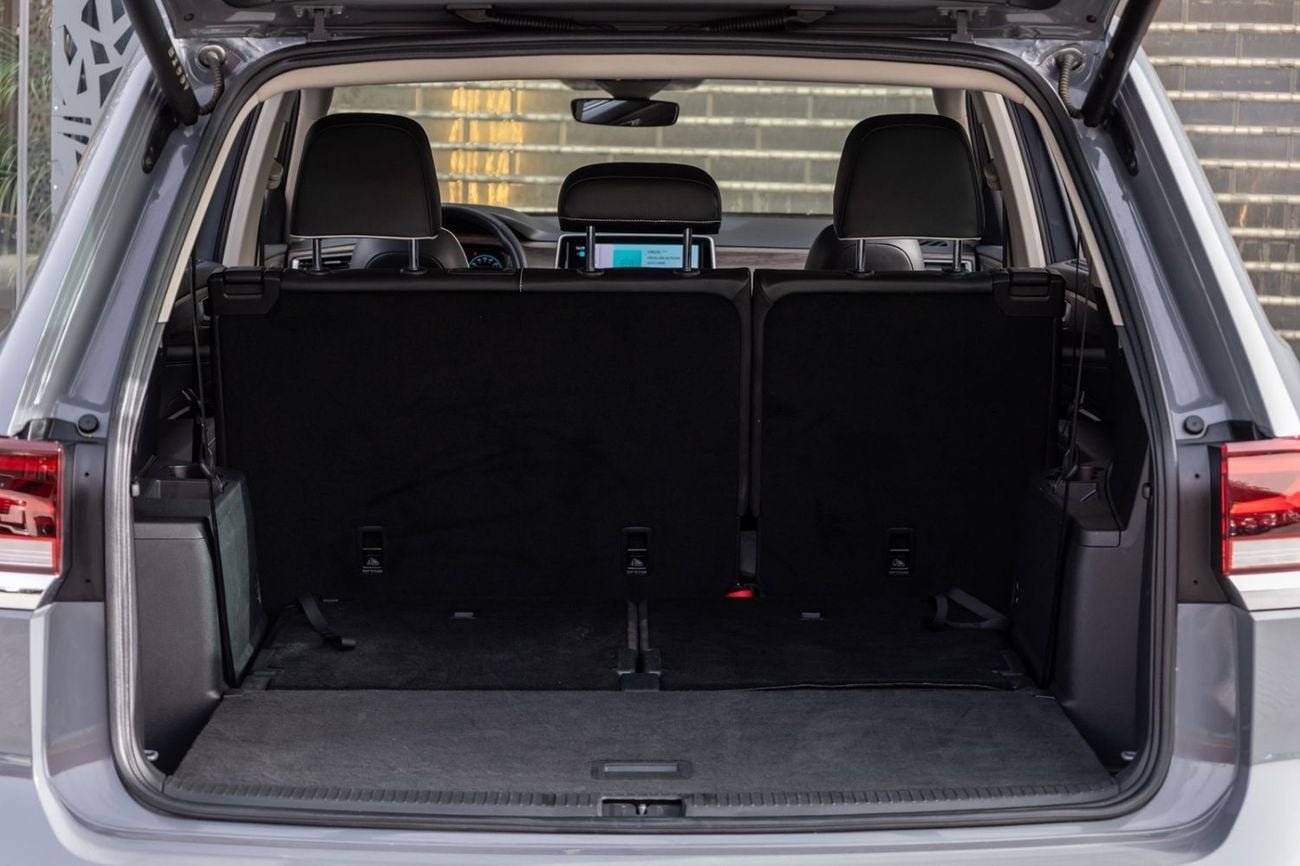 Volkswagen Teramont R LINE Volkswagen Teramont R-Line 2024 GCC | Agency Warranty | Service Contract