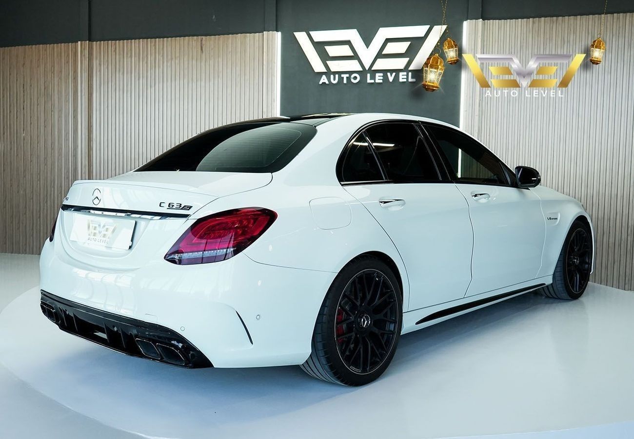 Mercedes-Benz C 63S AMG C 63 S AMG