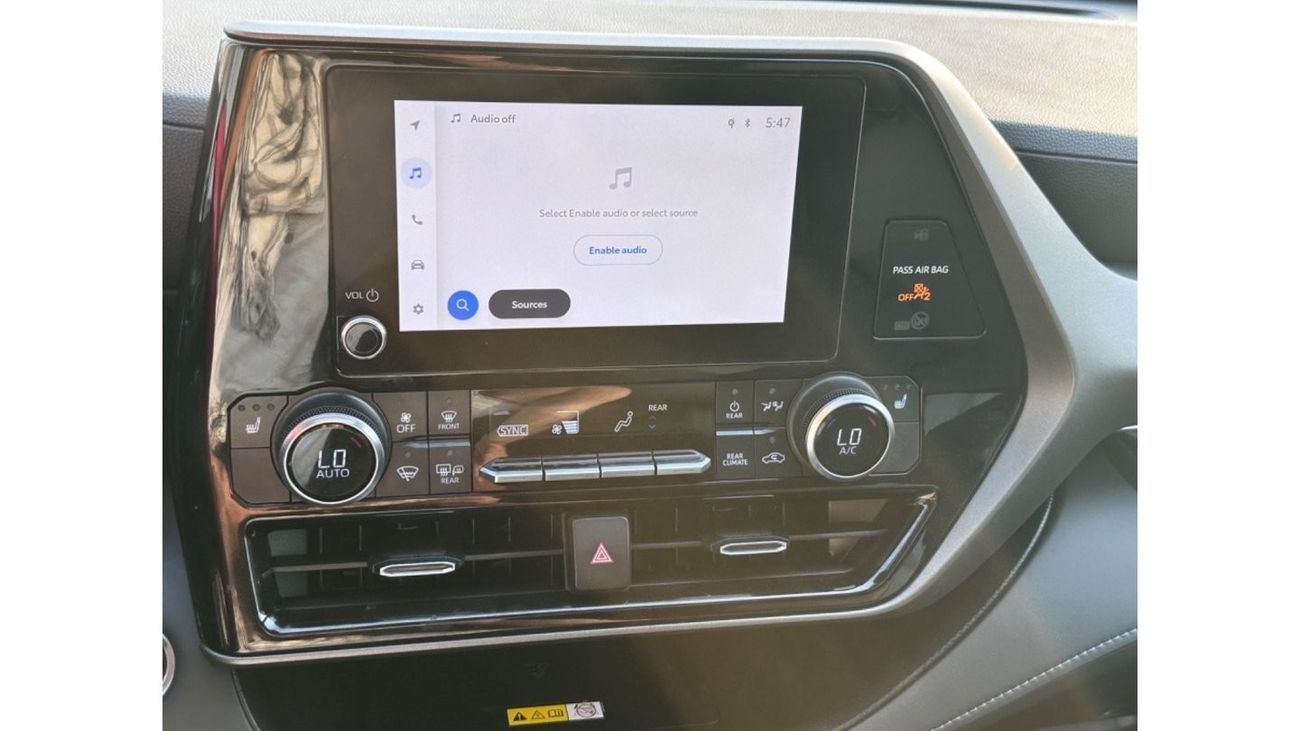 تويوتا هايلاندر 2023 Highlander xle Full option