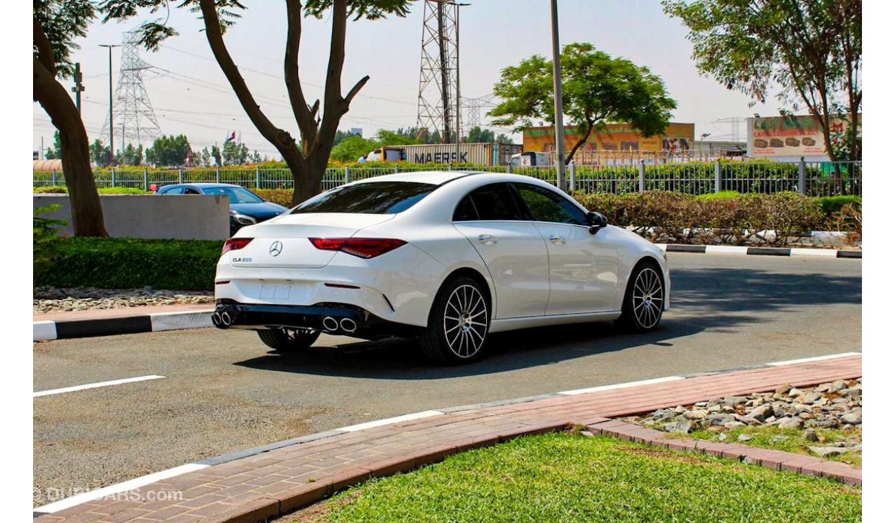 مرسيدس بنز CLA 250 بريميوم