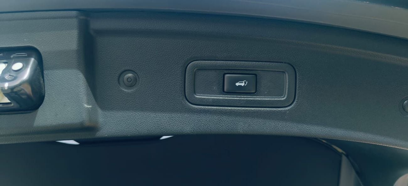 Infiniti QX70 Elite Sport