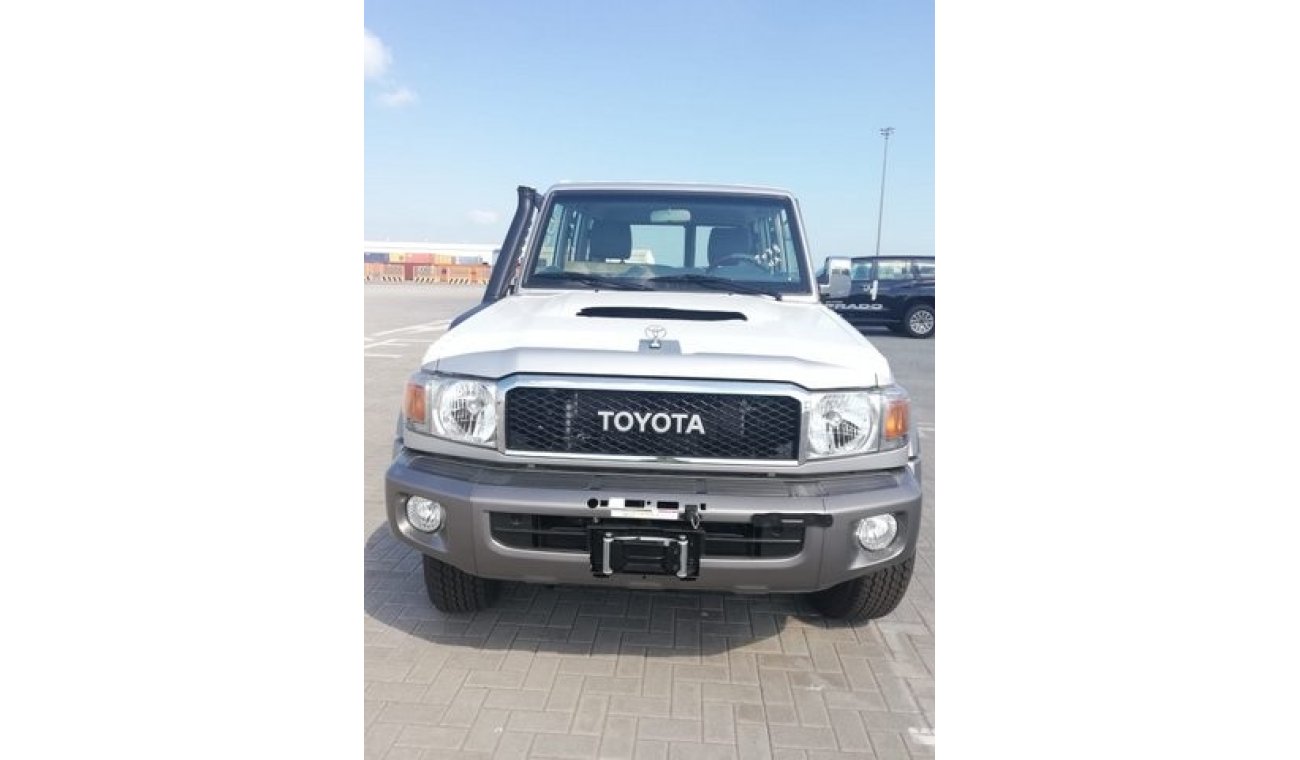 Toyota Land Cruiser 4.5L Turbo Diesel V8 SPECIAL