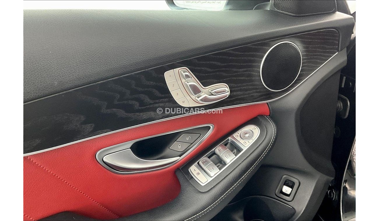 Mercedes-Benz C 200 Premium (AMG Line)