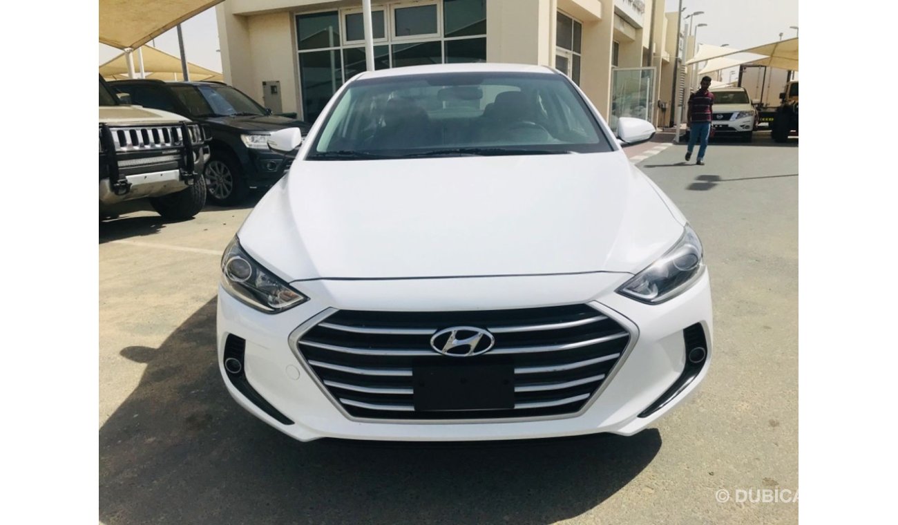 Hyundai Elantra 2.0