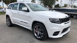 جيب جراند شيروكي 6.4L SRT (RHD)