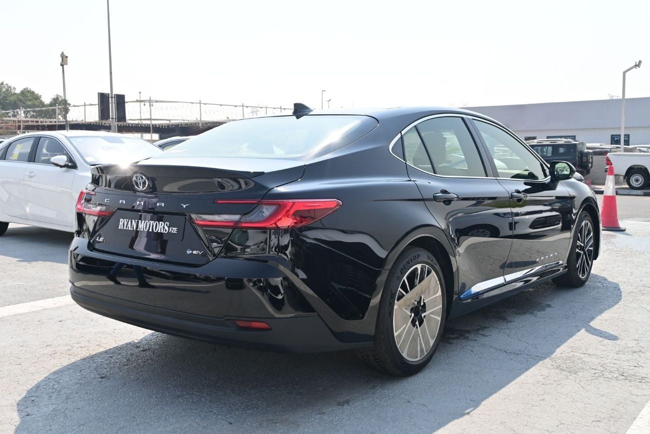 Toyota Camry LE HEV Toyota Camry LE Saudi 2.5L Hybrid, Model 2025, Color Black