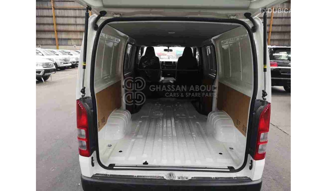 Toyota Hiace GLS STD Roof, Panel Van,2.5l Diesel, M/T, MY19, 0KM(Vehicle Code : EMO59)