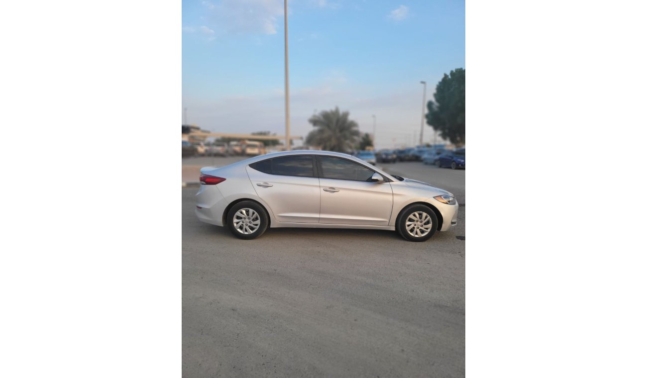 هيونداي إلانترا HYUNDAI ELANTRA CLEAN CAR