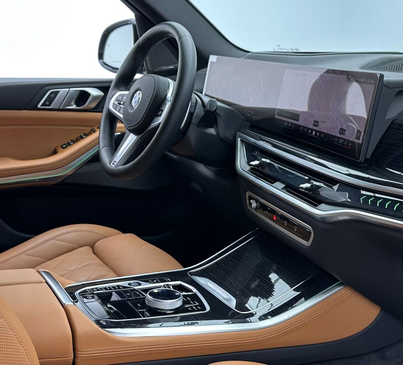 بي أم دبليو X5 2025 BMW X5 xDrive40i M-Sport Pro, 5 Years BMW Warranty + Service Package, BMW Full Service History,