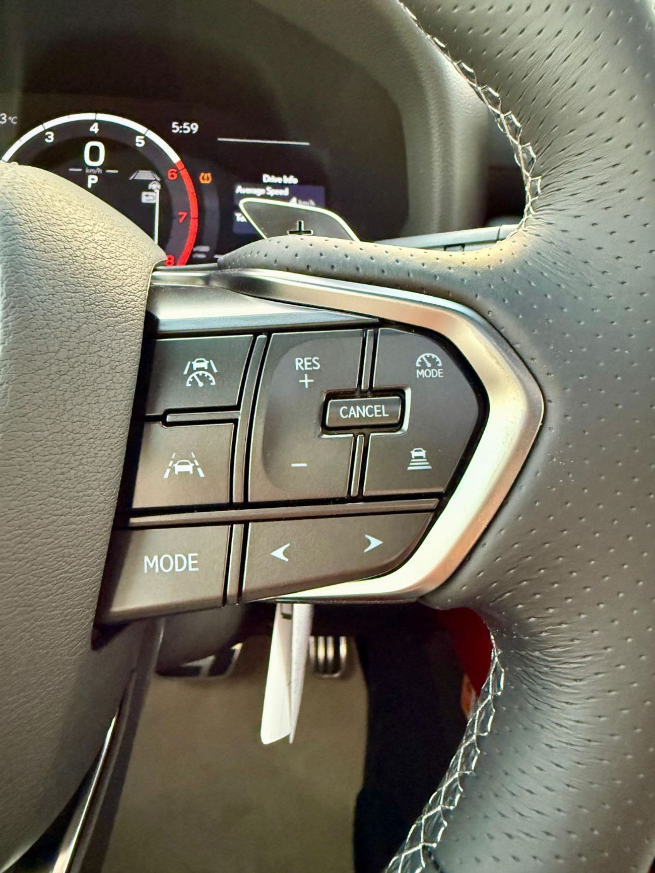 لكزس LX 600 Lexus Lx600 Fsport 3.5L A/T Petrol