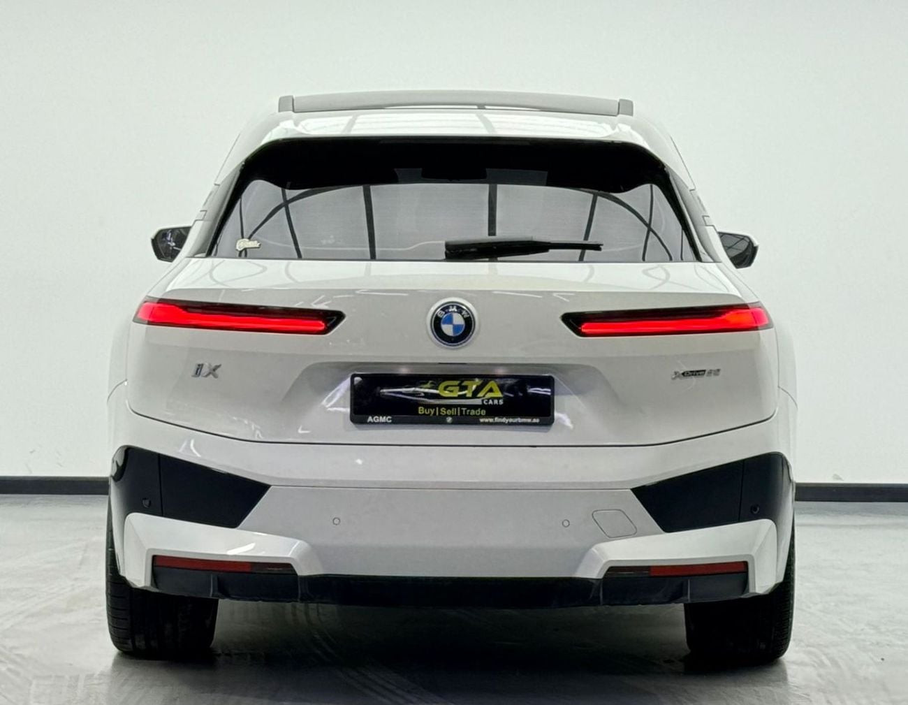 BMW iX 2024 BMW iX xDrive50, 2027 BMW Warranty, 2029 BMW Service Pack, Full BMW Service History,Low Km, GCC