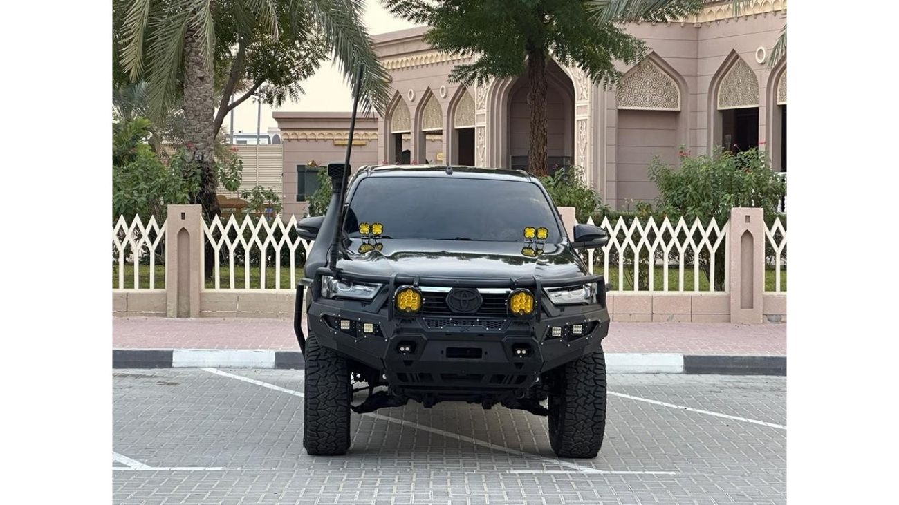 Toyota Hilux MODIFIED TO 2023 MODEL | PREMIUM BODY KIT INSTALLED | FRONT AND REAR BUMPER GUARD