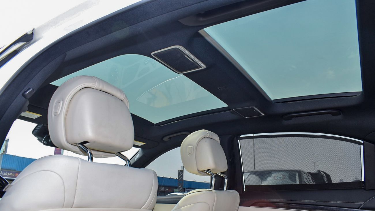 Mercedes-Benz S 550 With S 560 badge