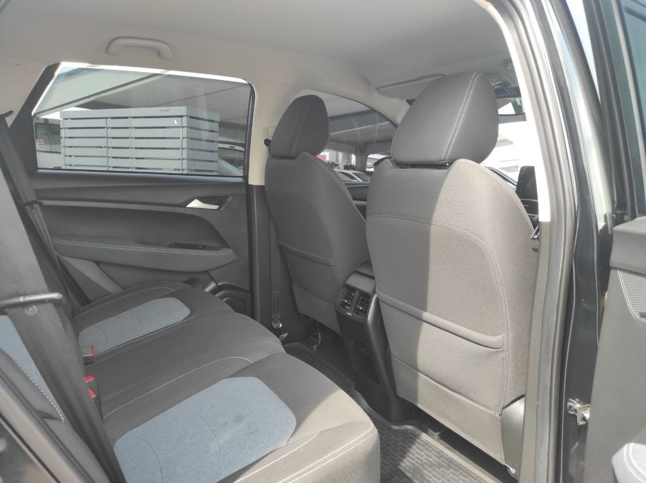 Chevrolet Captiva LT 1.5L (149 HP) (5 Seater)