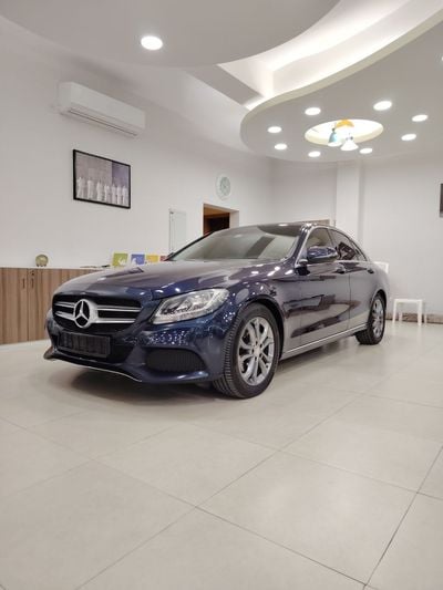 مرسيدس بنز C 200