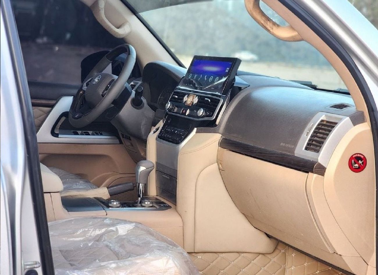 Toyota Land Cruiser VXR 2011 Facelift 2024 Shape LC300 Full Option