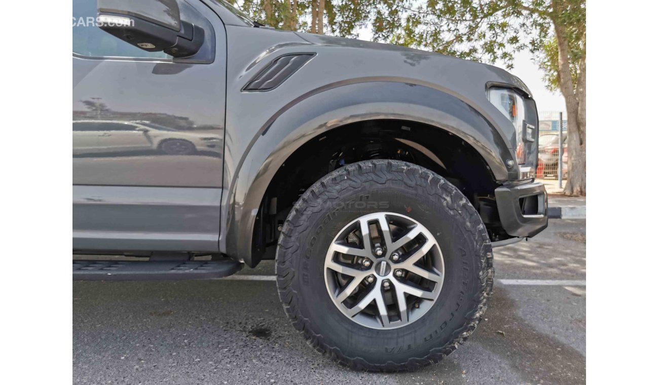 Ford Raptor 3.5L, 17" Rims, Driver Memory Seats, Front Heated & Cooled Seats, 360° Camera, Bluetooth (LOT # 791)