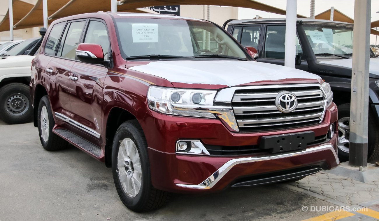 Toyota Land Cruiser 4.6L GXR V8 WITH SUNROOF