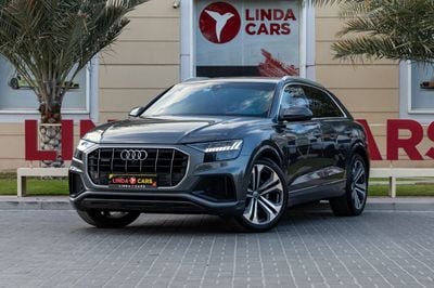 Audi Q8 55 TFSI quattro S-Line 3.0L (340 HP) Audi Q8 55TFSI Quattro S-Line 2019 GCC under Warranty with Flex