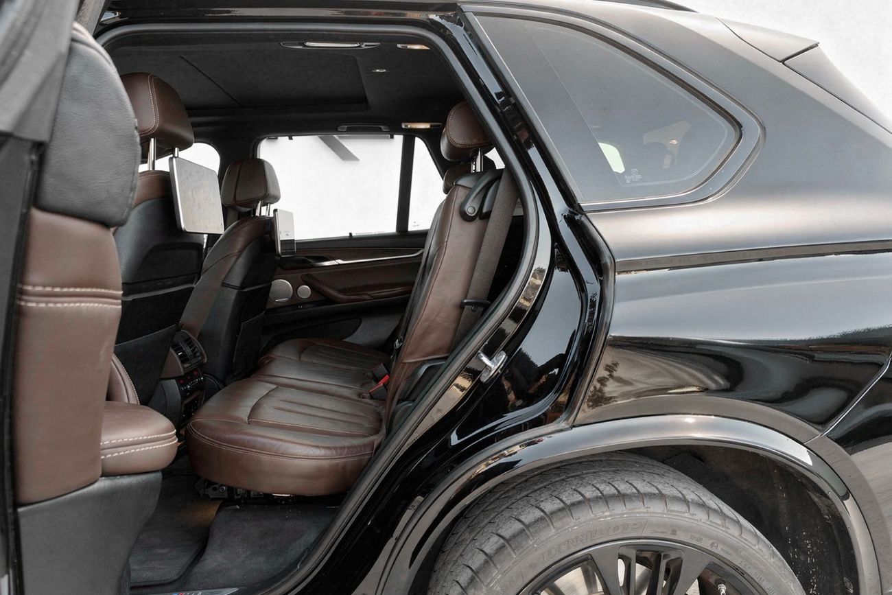 BMW X5 50i M Sport 4.4L AED 2,137 / Monthly l 0% Downpayment l xDrive 50i l Good Condition