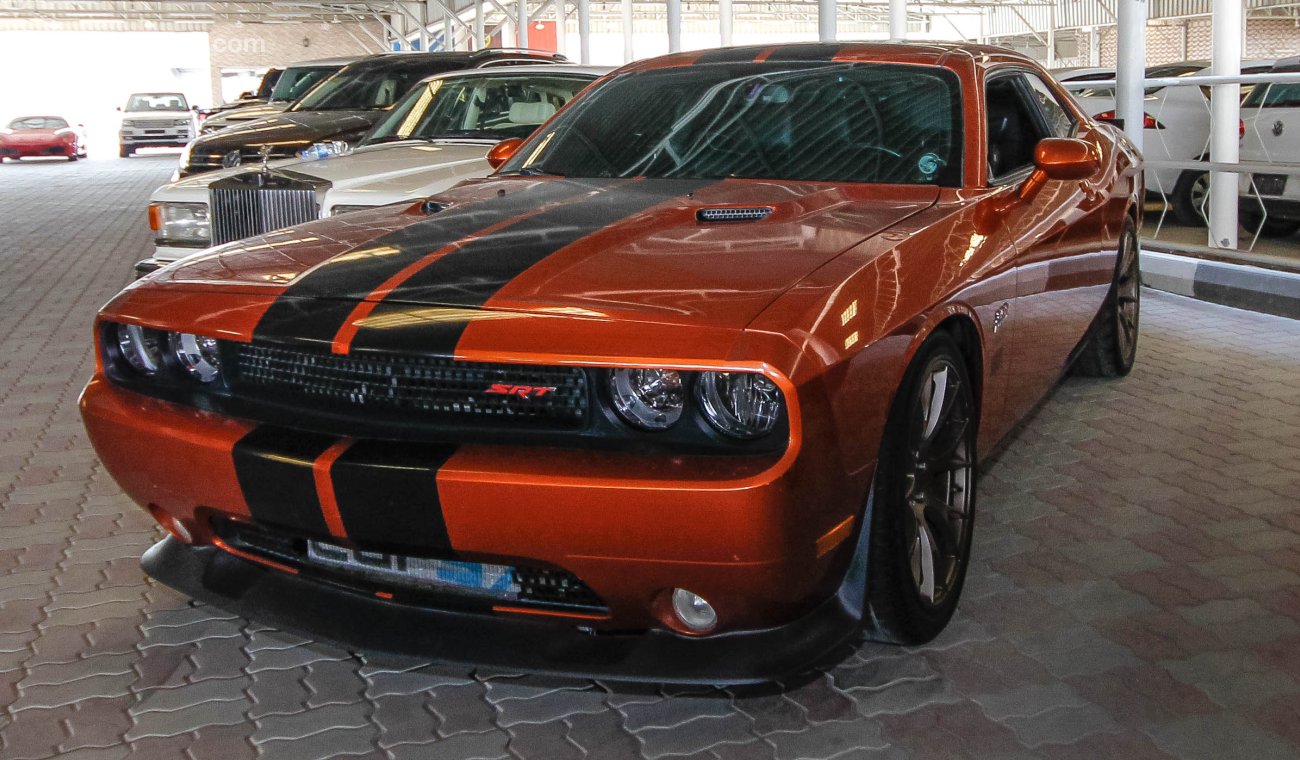 Dodge Challenger