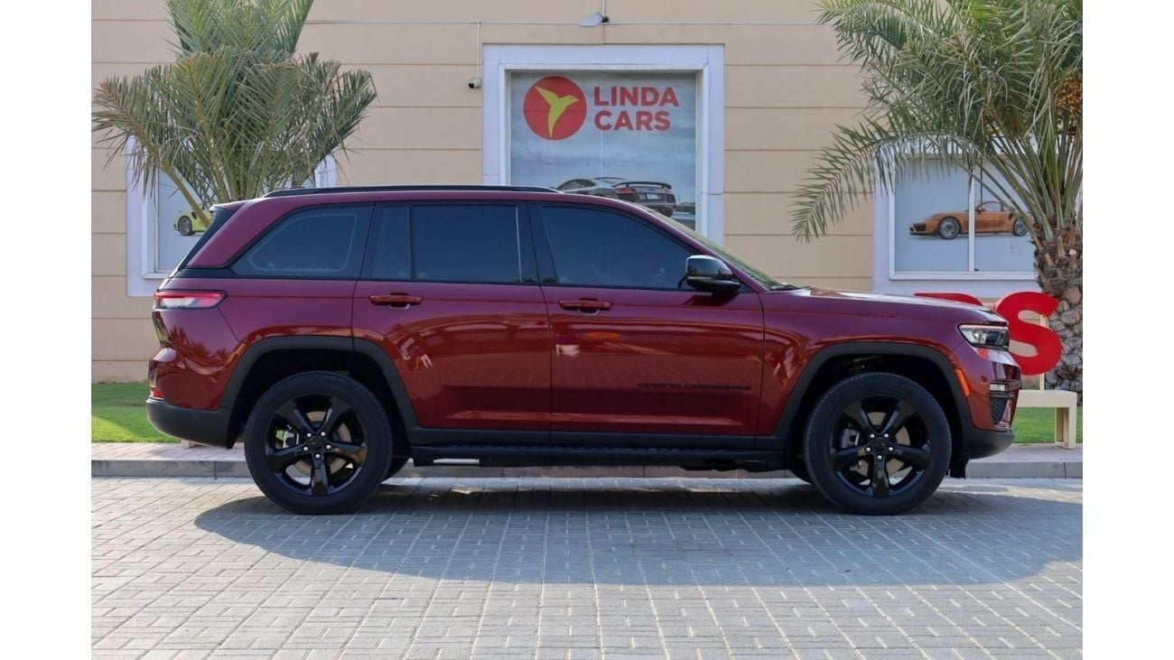 Jeep Grand Cherokee Jeep Grand Cherokee Limited 2022 GCC under Agency Warranty and Service Contract with Flexible Down-P