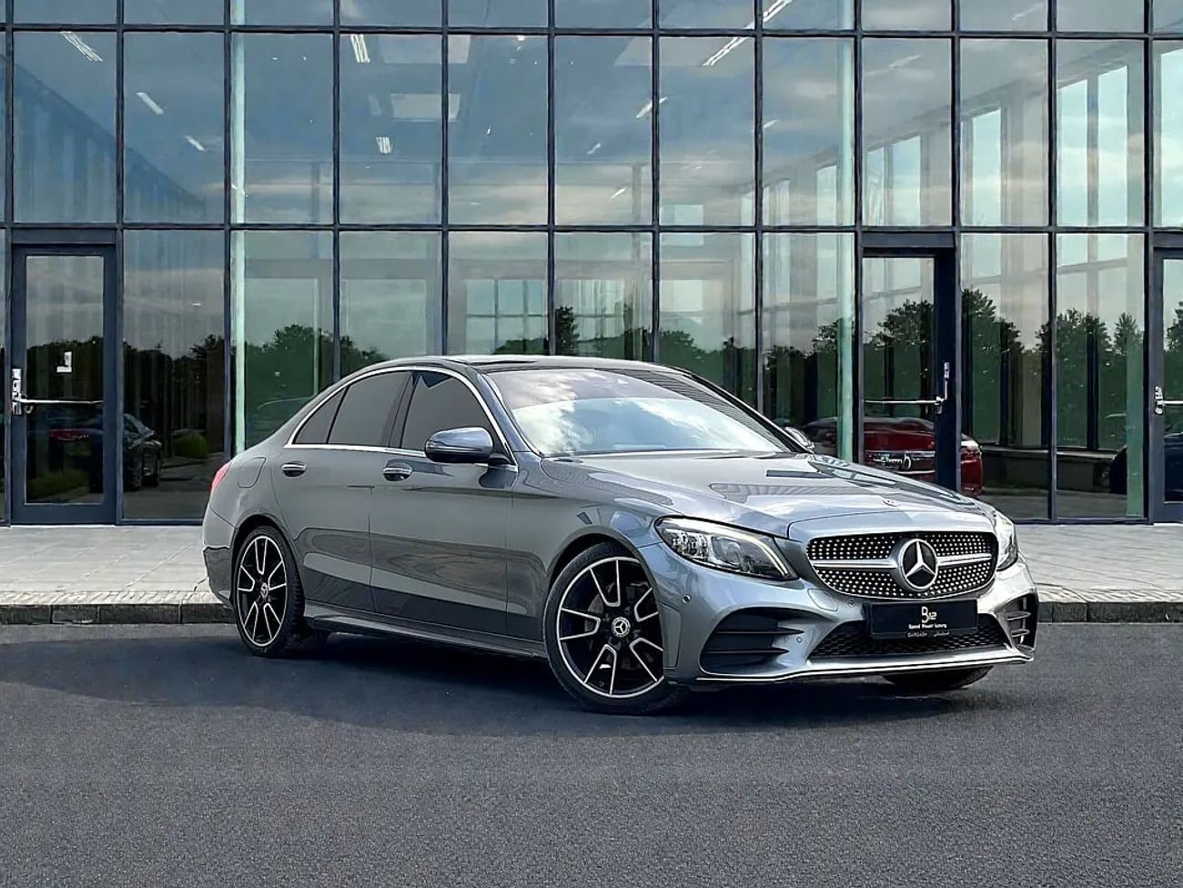 Mercedes-Benz C 200 1,360 PM | |C200 | | GCC | FREE ACCIDENT | FULL SERVICE HISTORY