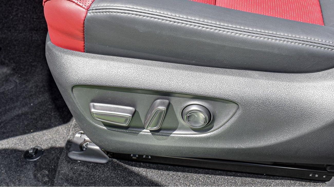 Toyota Land Cruiser VXR 3.5L TWIN TURBO