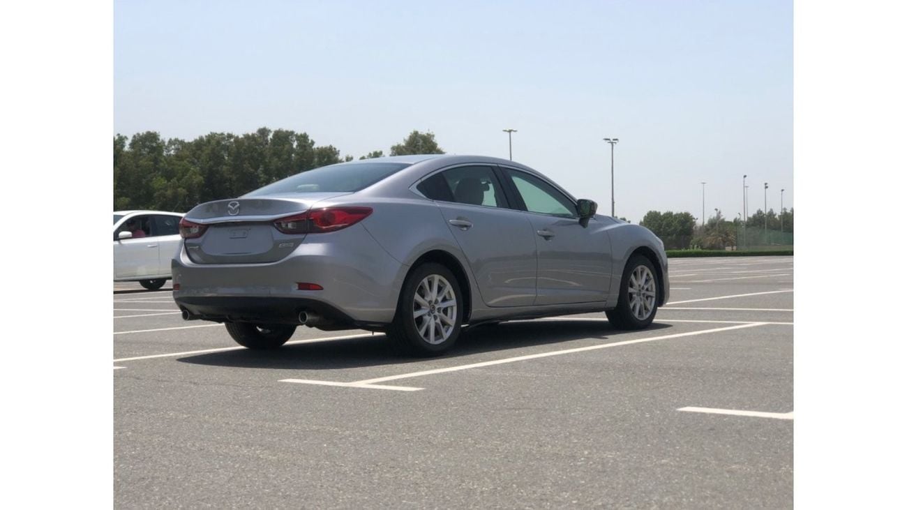 مازدا 6 موديل 2015 خليجي  حاله ممتازه ولا تحتاج اي صيانه